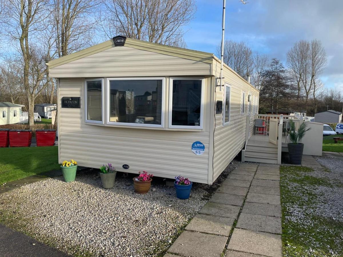 Caravan In Haven Marton Mere Holiday Park ブラックプール エクステリア 写真